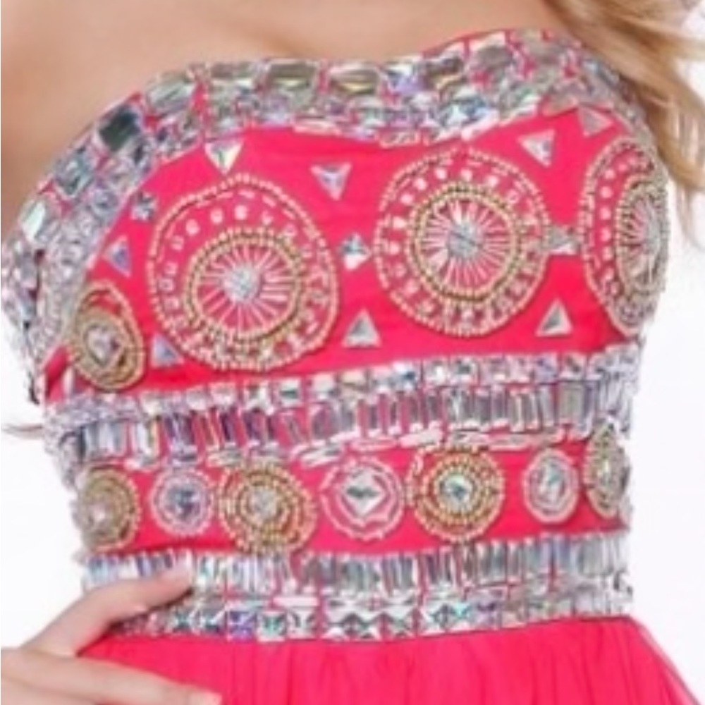 This beautiful formal dress is baby pink and a size extra small! - Picture 5 of 6